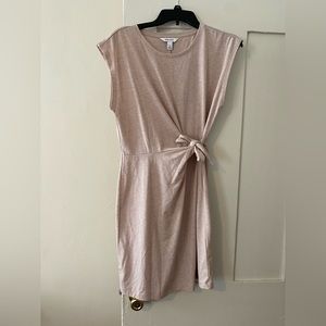 Tan wrap dress, kohl’s, size medium, never worn